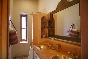 Daba Riad