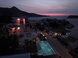Miromara Hotel Karaburun