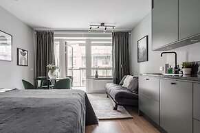 Modern Studios by Karolinska Institutet