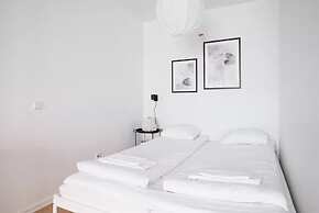 Affordable SoFo Stays
