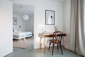 Affordable SoFo Stays