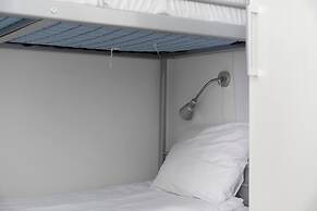 Tott Stay – Easy Slope Access