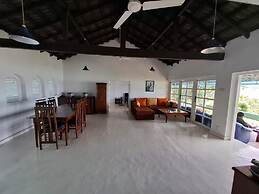 Shore Beach Villa