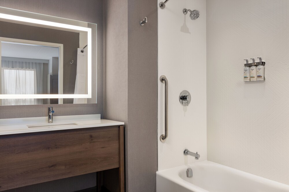 Staybridge Suites Kincardine Southeast by IHG
