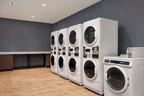 Staybridge Suites Kincardine Southeast by IHG