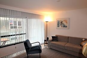 Studio in Het Zoute With Side Sea View