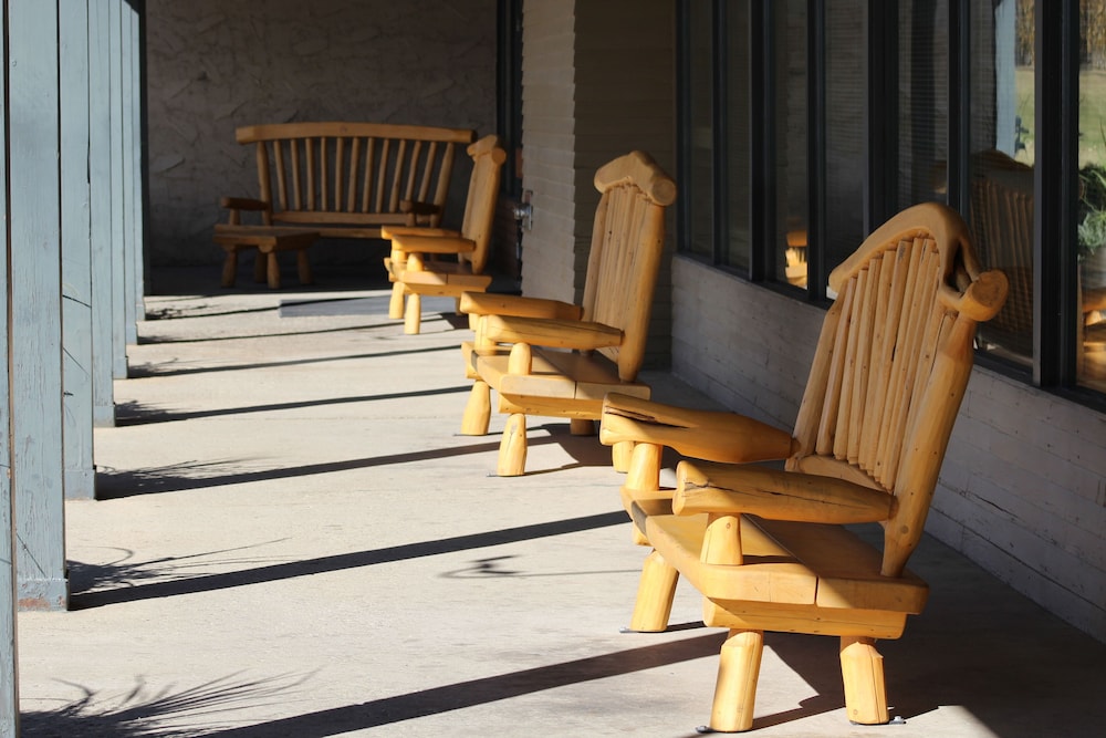 Grande Cache Hotel