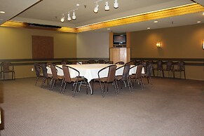 Grande Cache Hotel