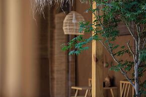 Lijiang half yard hotel