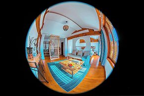 Lijiang half yard hotel