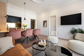 Unique & Fun 3BR by Cismigiu Gardens & Calea Victoriei