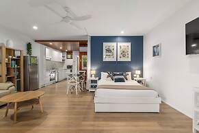 Nautilus Beach Resort by Charlesworth