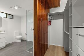 Nautilus Beach Resort by Charlesworth