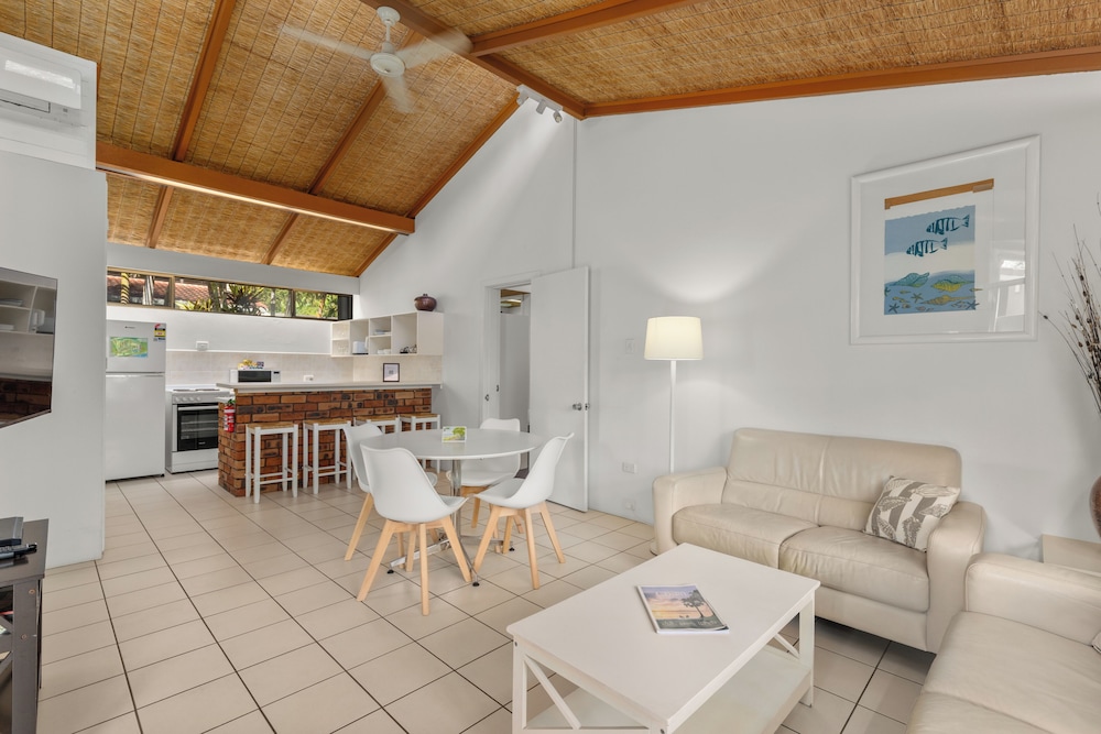 Nautilus Beach Resort by Charlesworth