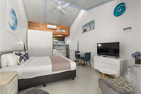 Nautilus Beach Resort by Charlesworth