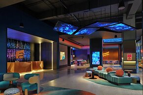 Aloft by Marriott Surabaya Pakuwon City