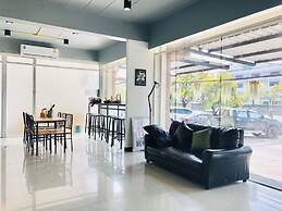 Near BKK Airport Hostel