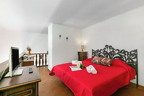 Albert's Castle Apt