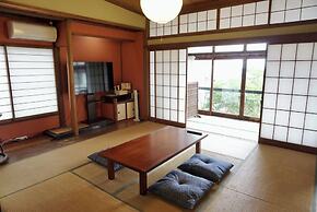 Azamian Atami