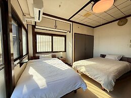 Azamian Atami