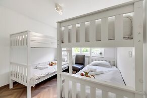 Boutique Apartment Limone Ski In Ski Out