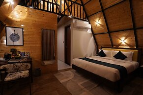Mamaya Resort & Spa By Four Leaf Hotels