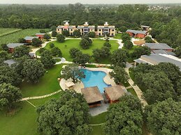 Mamaya Resort & Spa By Four Leaf Hotels