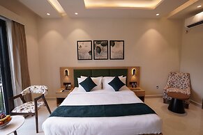 Mamaya Resort & Spa By Four Leaf Hotels