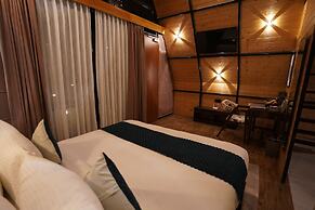 Mamaya Resort & Spa By Four Leaf Hotels