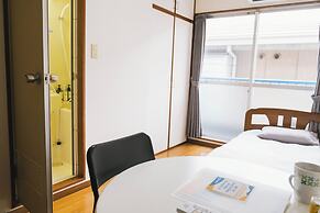 Osaka English House
