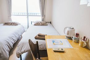 Osaka English House