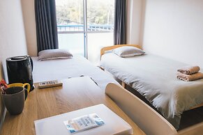 Osaka English House