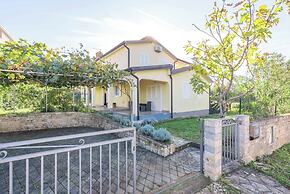 Holiday House with Pool Villa Seabird