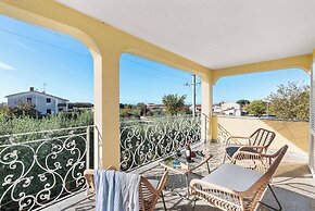 Holiday House with Pool Villa Seabird