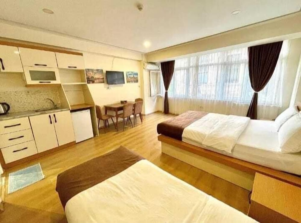 N-V Suites