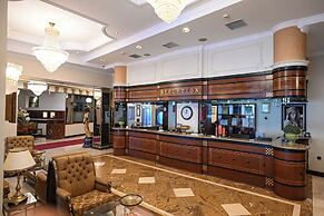 Stone Bridge Hotel