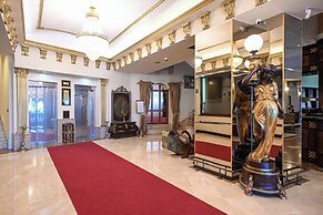Stone Bridge Hotel