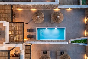Lithia Exclusive Villas