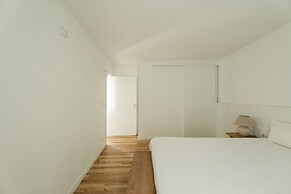 Imago Houses 1 - by MET