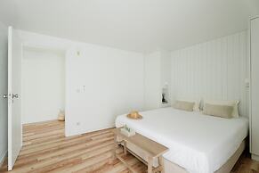 Imago Houses 3 - by MET