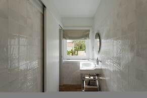 Imago Houses 2 - by MET