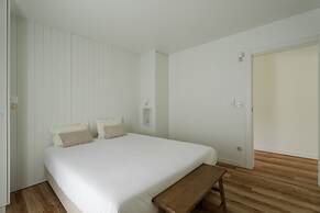 Imago Houses 2 - by MET