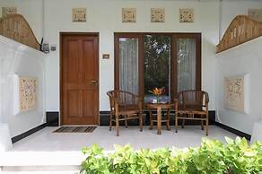Villa Tiga Naga Sanur
