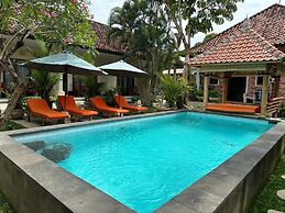 Villa Tiga Naga Sanur