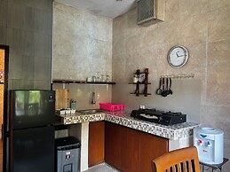 Villa Tiga Naga Sanur