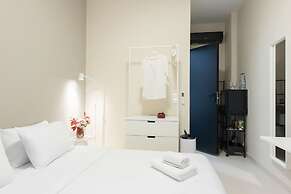 Astra Beach Studio 5