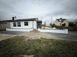 Cherry Chirp Cottage in County Fermanagha