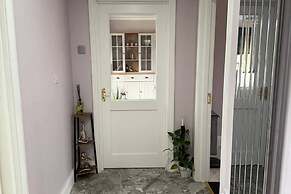 Cherry Chirp Cottage in County Fermanagha