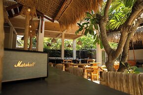 Divino Gili Air