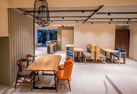 Indie Stays Studio Kharadi